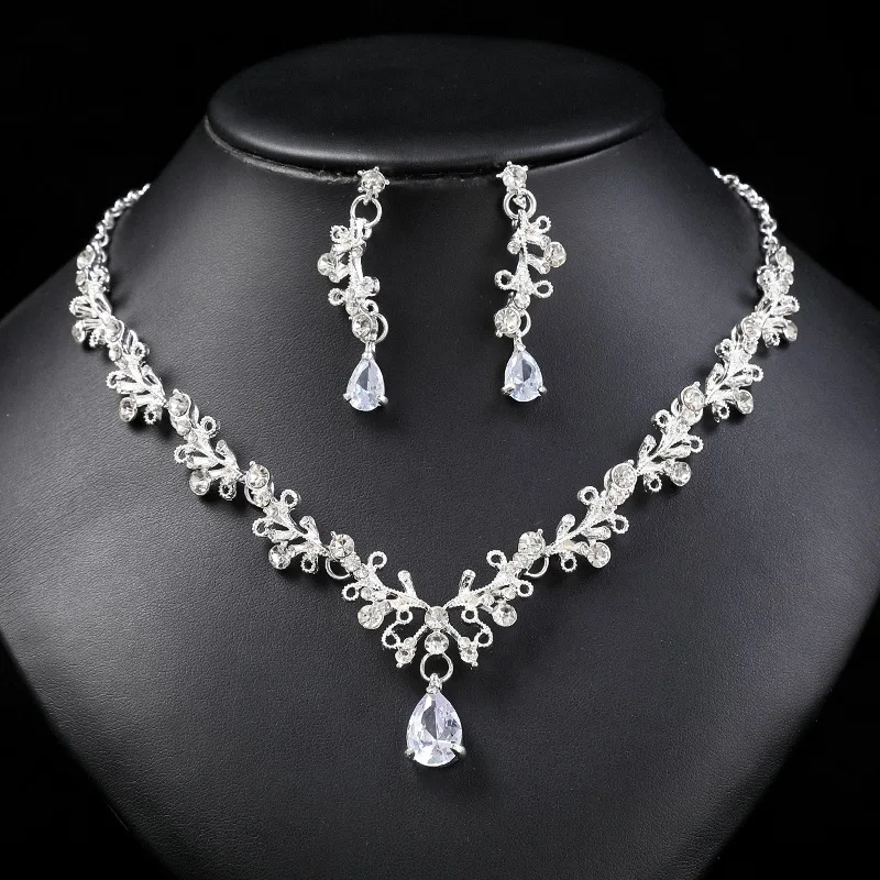 

CHKAWOCI Korean Zircon Diamond Crystal Collarbone Chain Bridal Wedding Necklace Earrings Set Evening Dress