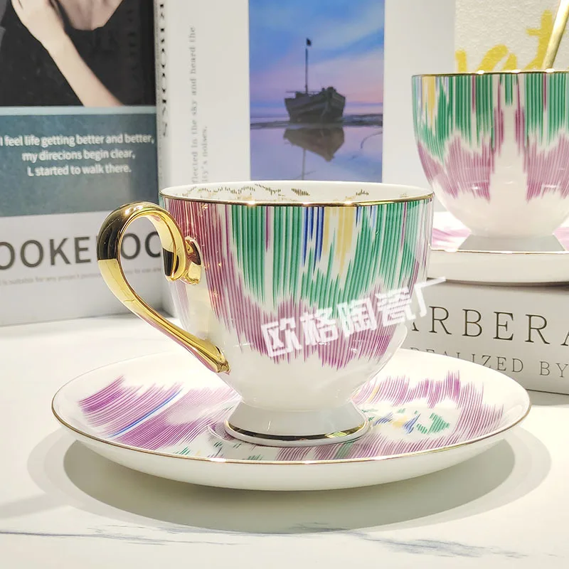 

Кофейная чашка, блюдца, чайные чашки, посуда из костяного фарфора, идеально подходит для уютного послеобеденного чая, ежедневного питья, домашнего декора и сервировки для гостей