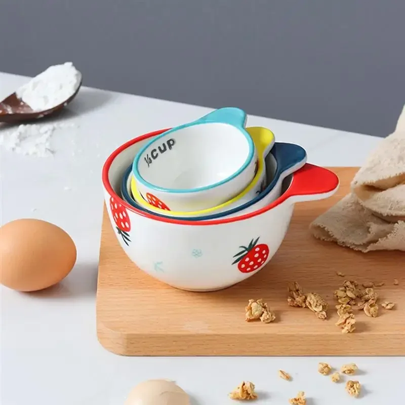 4pcs Ceramic Souffle Baking Bowls Breskfast Steamed Egg Pudding Dessert Salad Bowl Measuring Cups Kitchen Tableware