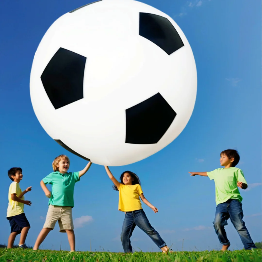 ลูกฟุตบอลยักษ์สำหรับเล่นกลางแจ้ง ของเล่นสนุกๆ ลูกฟุตบอลหญ้าเทียม ลูกบอลกีฬาสำหรับโรงเรียน ลูกบอลชายหาด ลูกฟุตบอลยักษ์ทำจากพีวีซีหนา