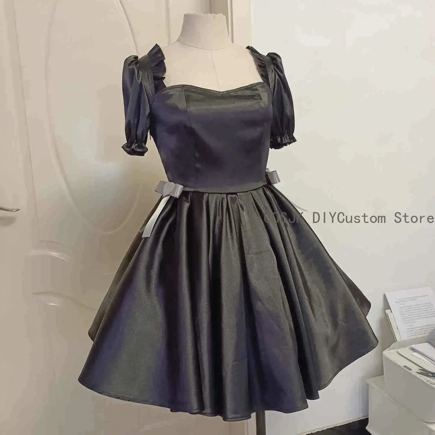 2026 لعبة الغريبة المرحلة سوا لعبة تأثيري حلي أنيمي فستان أسود أزياء الهالوين للنساء رجل فستان كامل ملابس الحفلات