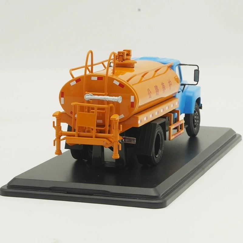 New product 1: 43 alloy dongfeng 140 oil tank car model,simulation sprinkler toy,children\'s engineering car toys,wholesale