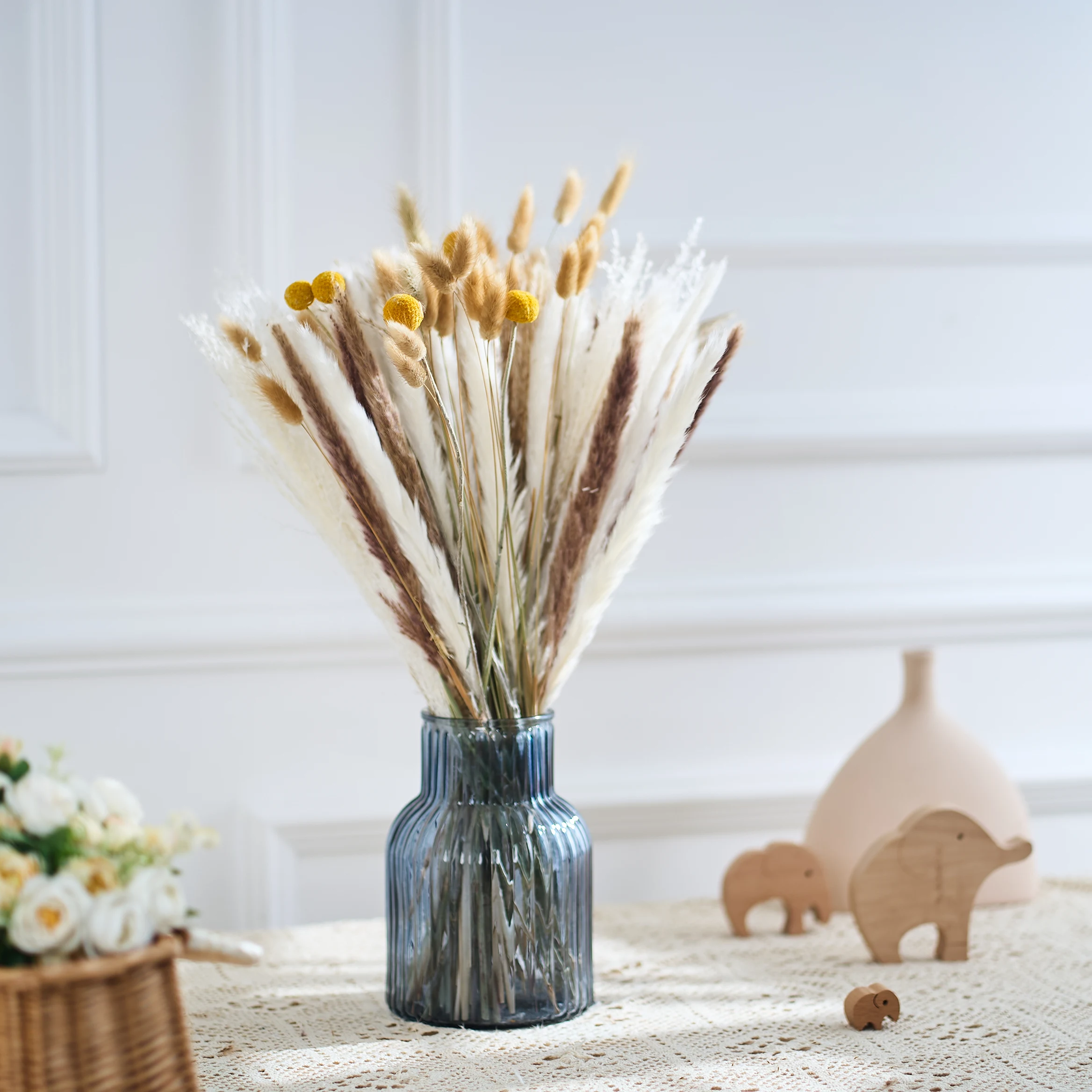 

Pampas Grass Decoration Fluffy Wedding Arrangement Decoration Natural Phragmites Dried Flowers Bouquet Boho Home Decor