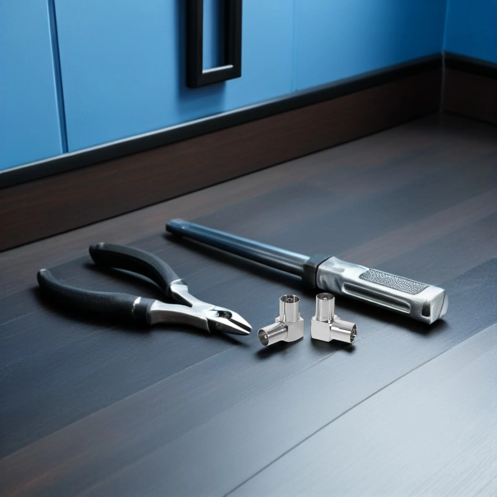 

10Pcs Coaxial Adapter Connector Right Angle Design Aerial Connector Space-Saving Cable Adapter for Antenna Installation