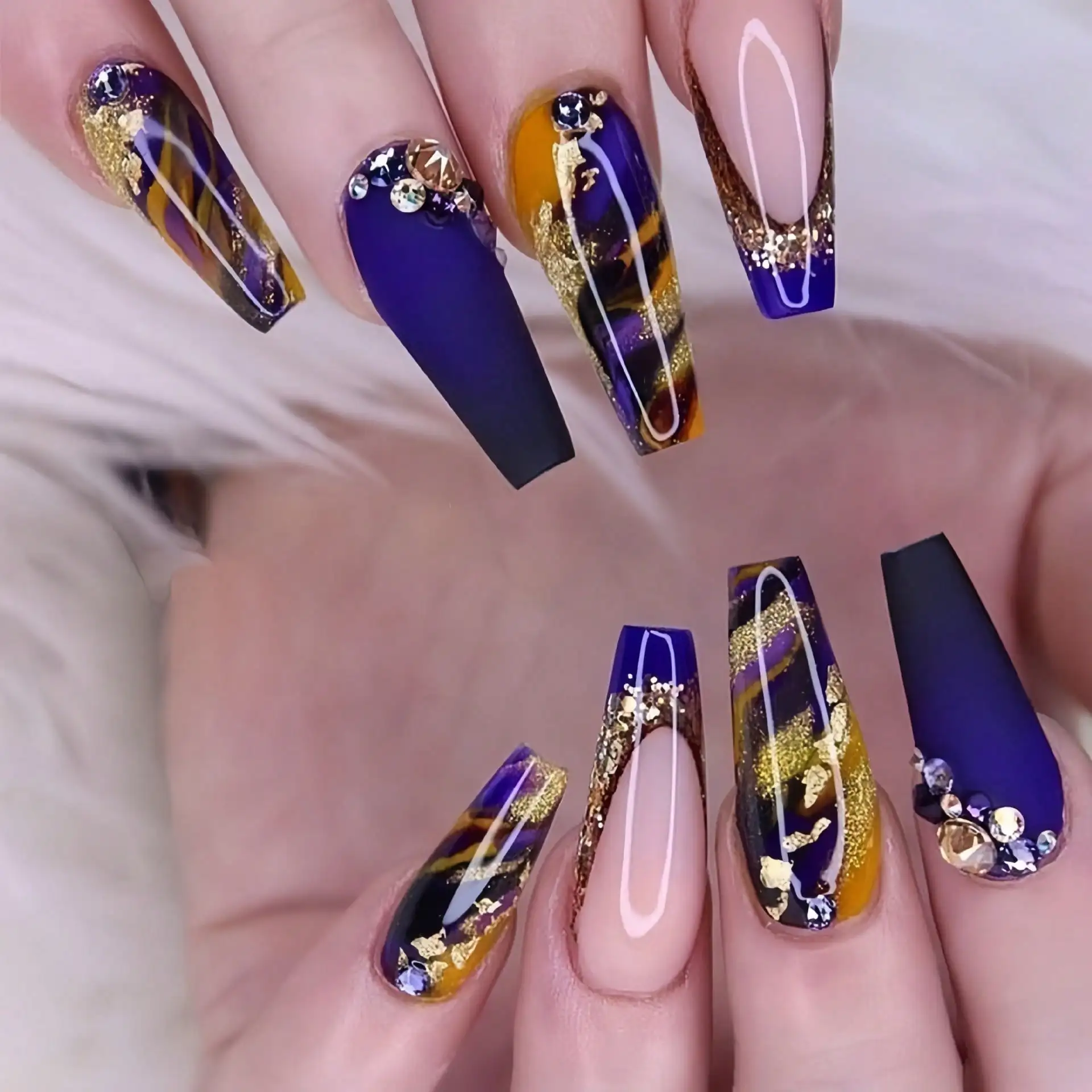 

Jelly Glue + Rubber StripBlue Sparkling Long Ballet-Style Fake Nails, Fashionable And Popular, Detachable And Wearable