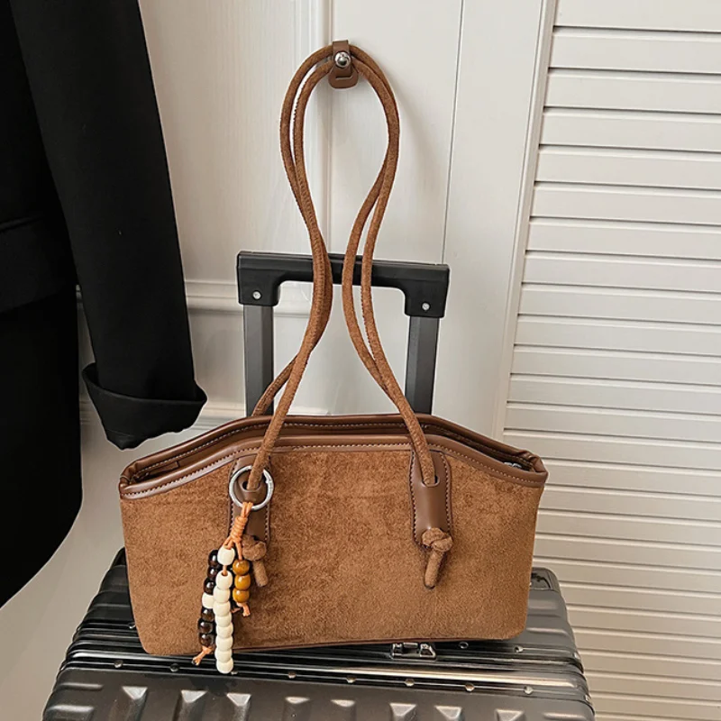 

Retro Shoulder Bag Fashionable And Simple Autumn And Winter Suede Women Handbag Korean Advanced Commuting Versatile Underarm Bag