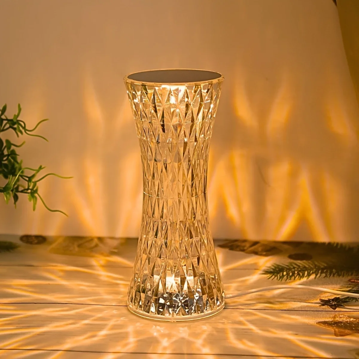 

1 шт. минималистичная настольная лампа с тонкой талией и кристаллами. Питание от USB — трехцветное затемнение. Подходит для разных случаев.