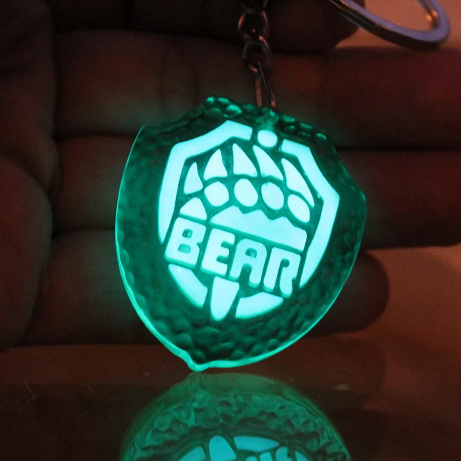 الهروب من Tarkov USEC الدب قلادة سلاسل المفاتيح حلقة رئيسية توهج في الظلام الساحرة