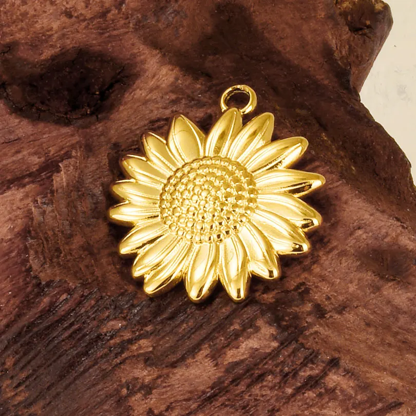10pcs/lot Stainless Steel Real Gold Plated Daisy Flower Sunflower Pendants Charms Necklace Accessories DIY for Jewelry Marking