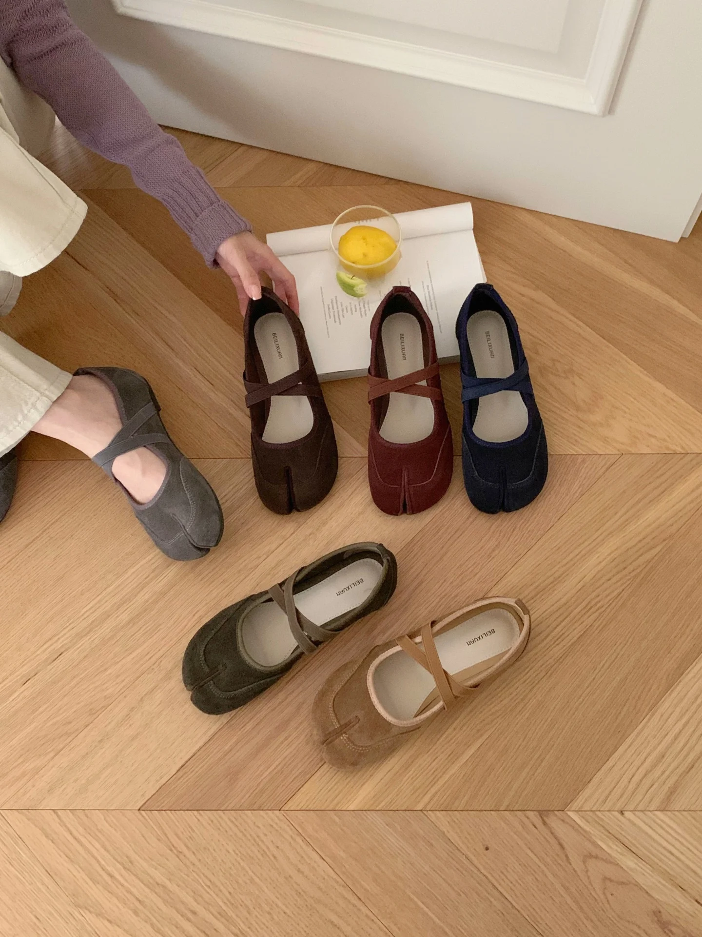 2026-new-retro-style-ballet-flat-shoes-women's-soft-bottom-versatile-mary-jane-cross-band-dance-shoes-korean-style-casual