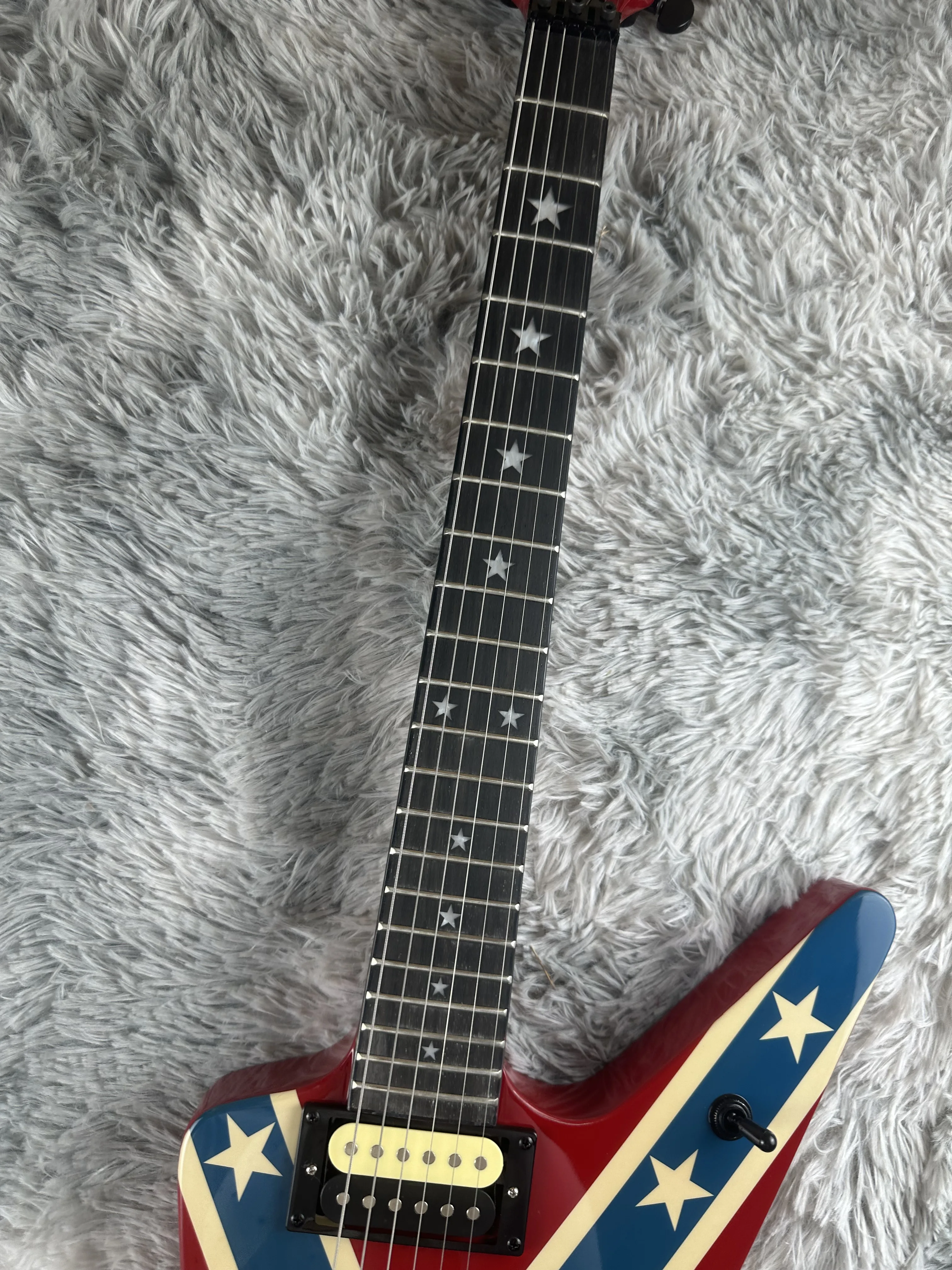 Irregular electric guitar, Red transfer printing, five star finger board inlay , bright light, in stock, fast shipping