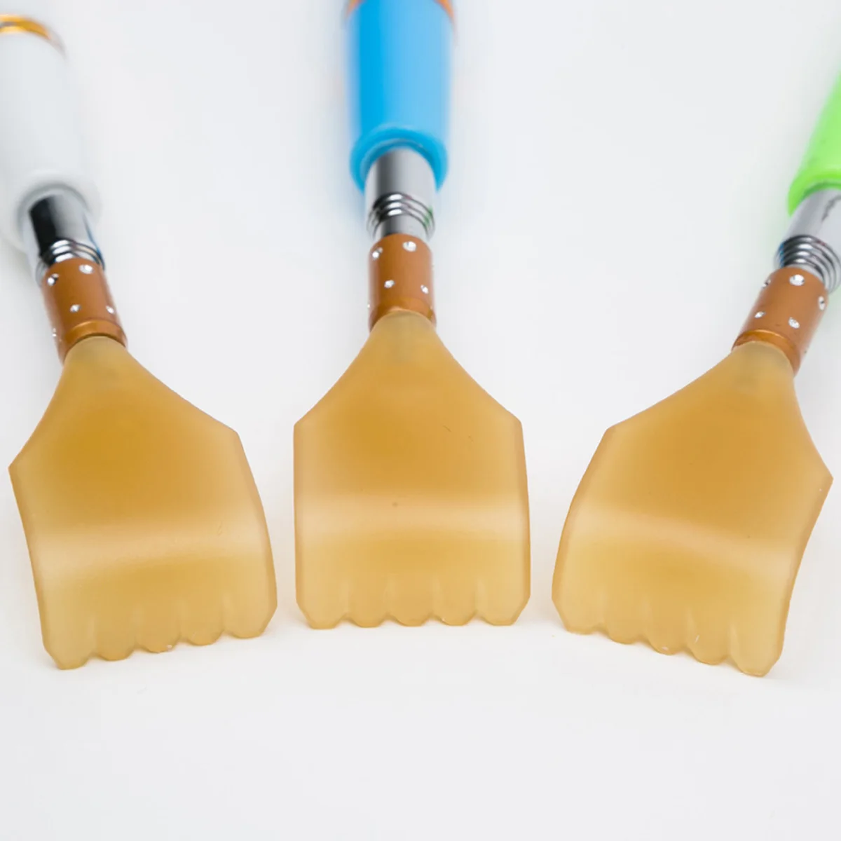 

Скребок для спины, телескопический выдвижной магнитный массажер из нержавеющей стали 198-53 см, инструмент для облегчения зуда, портативный скребок для тела