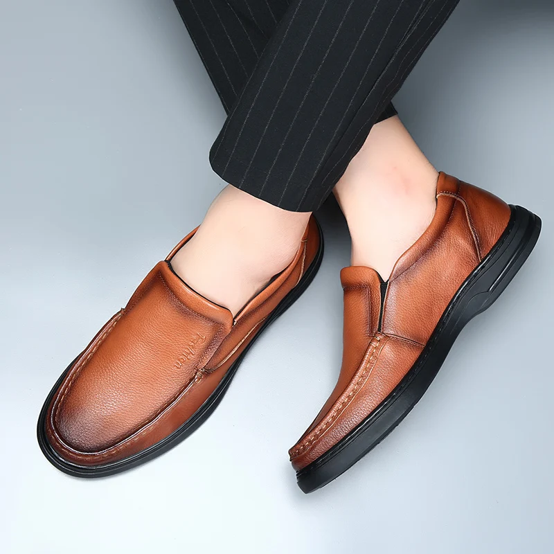 DIMANYU Genuine Leather 2026 New Casual Non-Slip Dad Large Size Middle-Aged Elderly Flat Men's Shoes_vogvips.com
