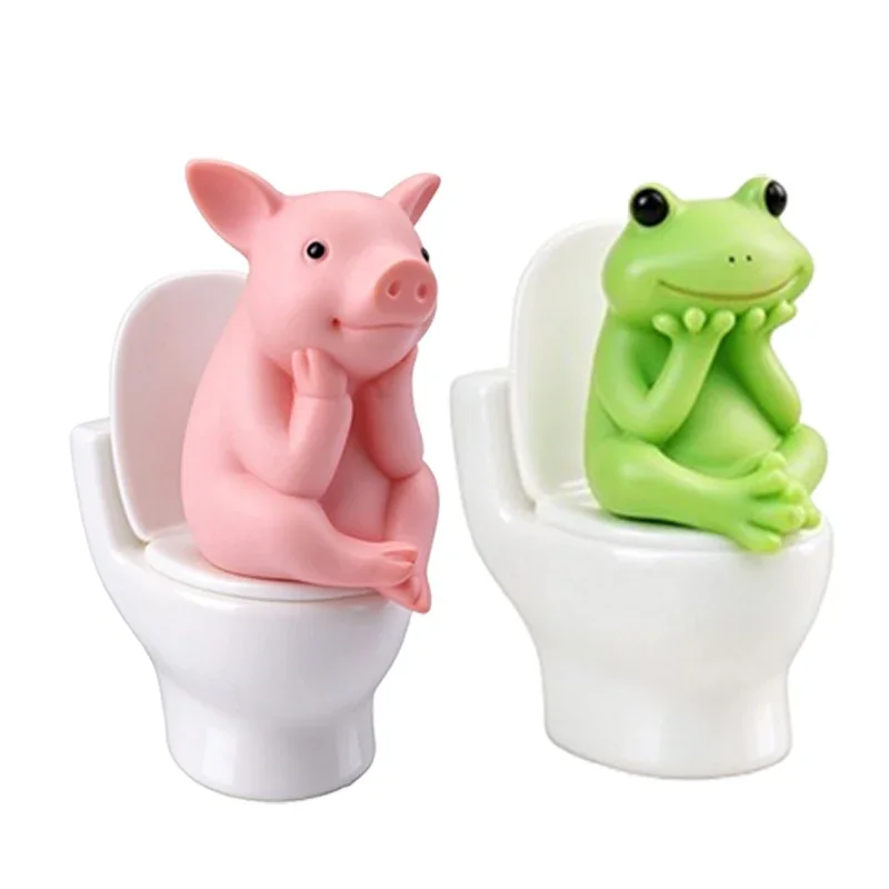 Creative Gift Funny Resin Statue Cute Sitting on Toilet Animal Mini Capybara Frog Pig Figurines for Bathroom Desktop Home Decor