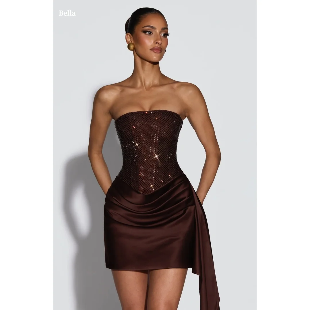 

Индивидуальное темно-коричневое платье для выпускного вечера Bella без бретелек, с корсетом, украшенным стразами, из атласа, с драпировкой, мини-платье для вечеринок, вечерние платья 2026