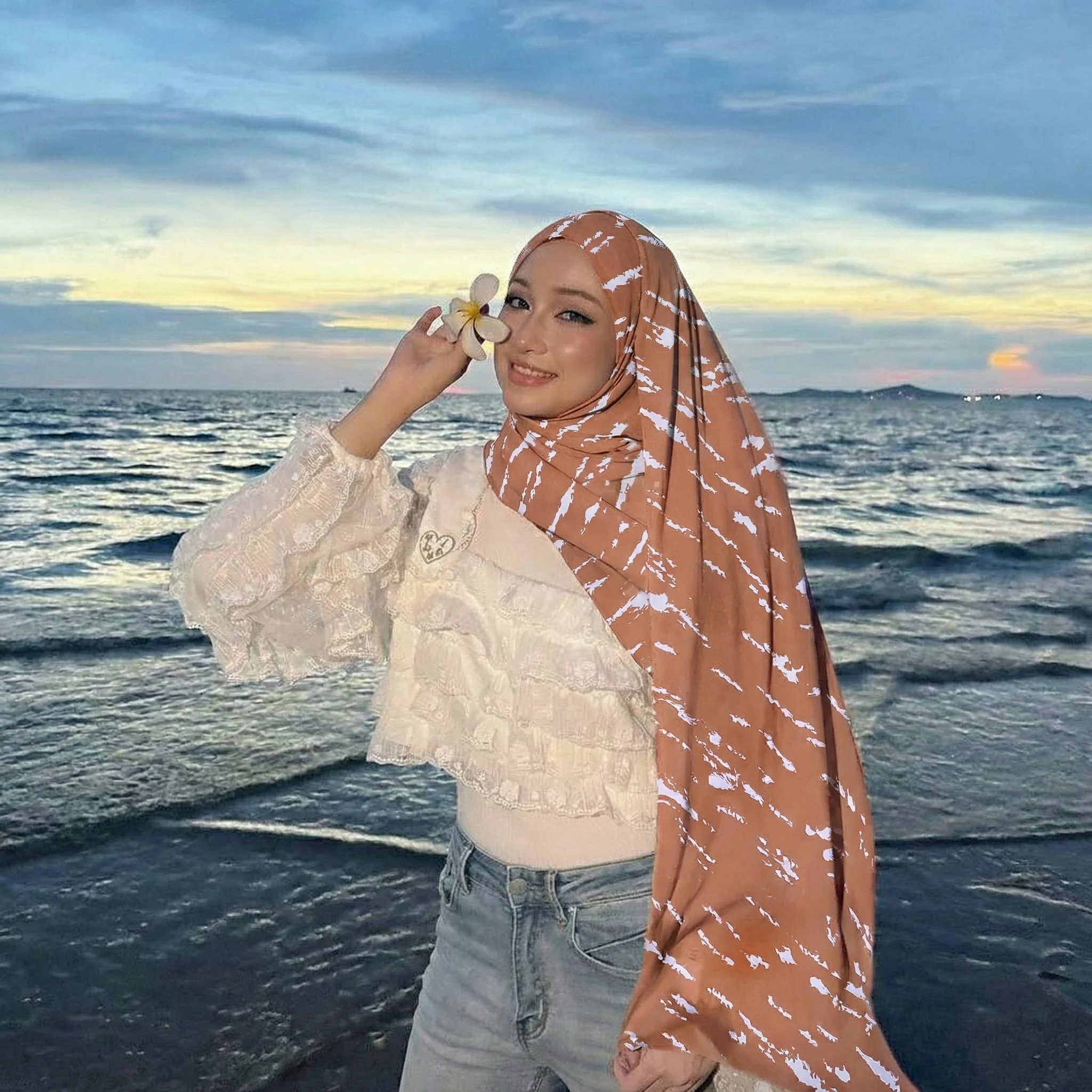 2026 Muslim Jersey Hijab Scarf Soft Solid Shawls Headscarf foulard femme musulman Islam Arab Wrap Head Turban For Women Scarves