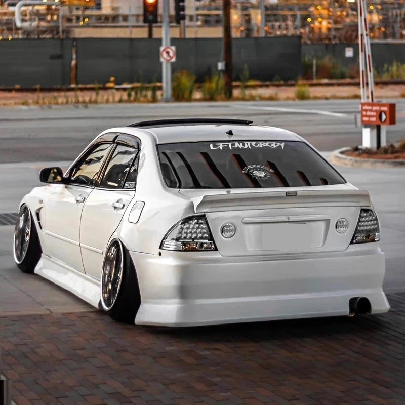 LED لمبة خلفية مع غطاء صندوق السيارة ضوء لكزس is200 1998-2005 تعديل مصباح مكبح بدوره إشارة عكس الضوء