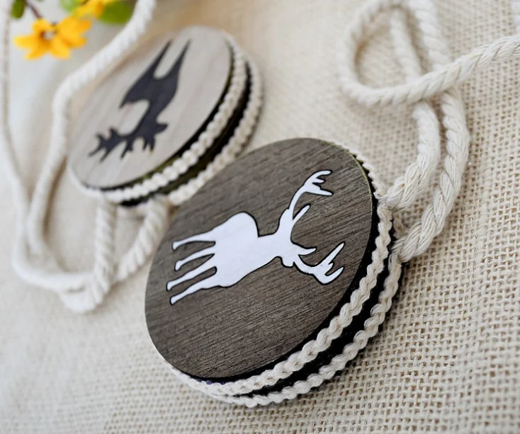 Nordic Cotton Rope Handmade Round Wooden Animal Curtain Decoration Magnet Wapiti Curtain Buckle Window Holder Accessories LFB879