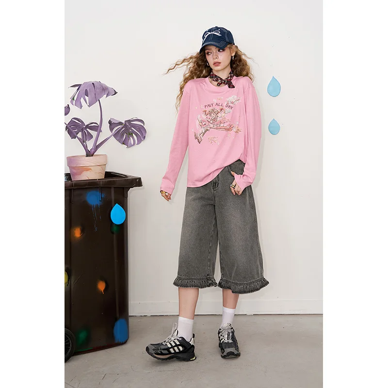 ELFSACK 2025 Inverno Nuovi Arrivi Minimalista Casual Solid Heart Graphic Girocollo Pullover T-shirt per le donne