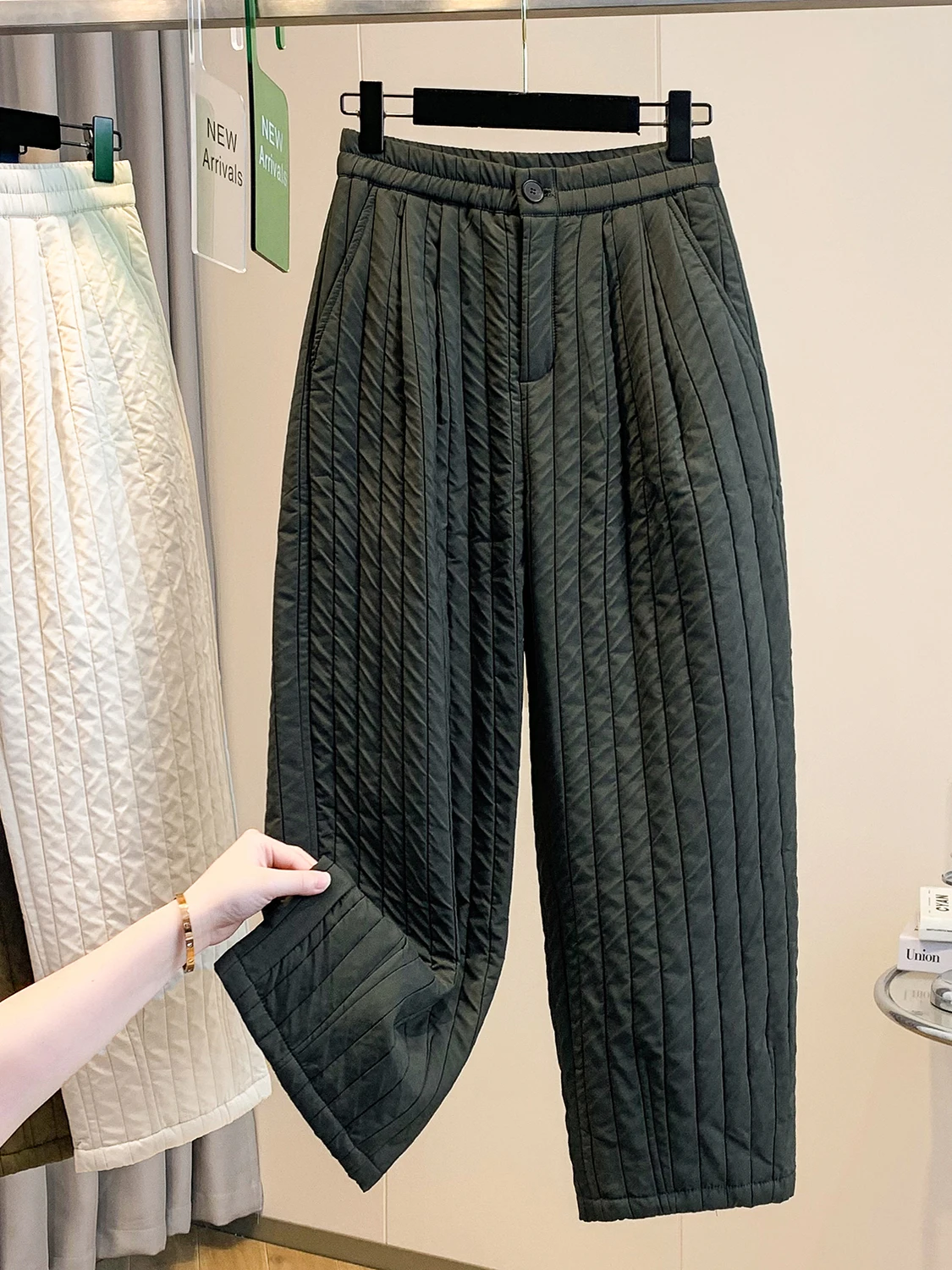 

plus Size Casual Pants Women Winter Faion Simple Splicing Warm Cotton Wide Leg Pants High Waist Straight Leg Color