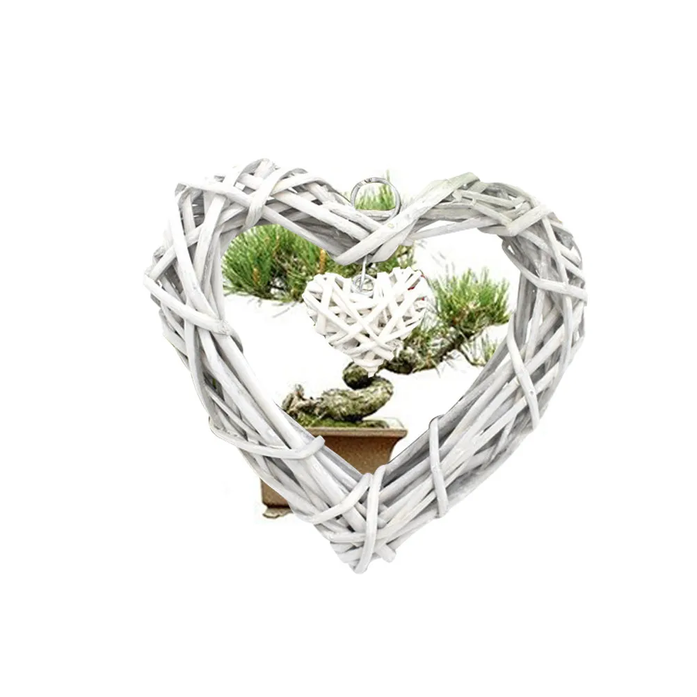 Rustic Love Heart Hanging Crafts Beige Wicker Heart Decoration Wedding Home Party Rattan Wall Wreath Wedding Wicker Hearts