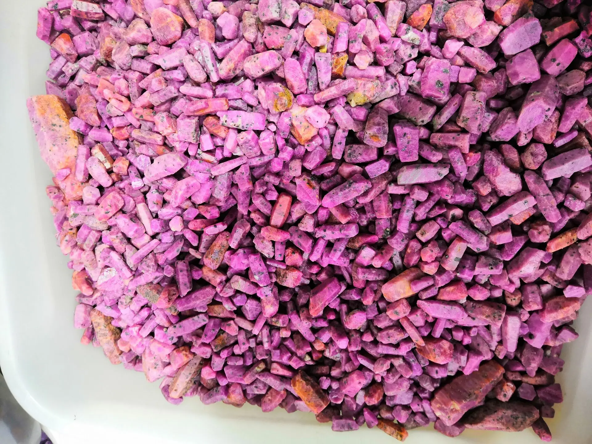 50ct Natural Unheated Red Sapphire Corundum Facet Rough Specimen