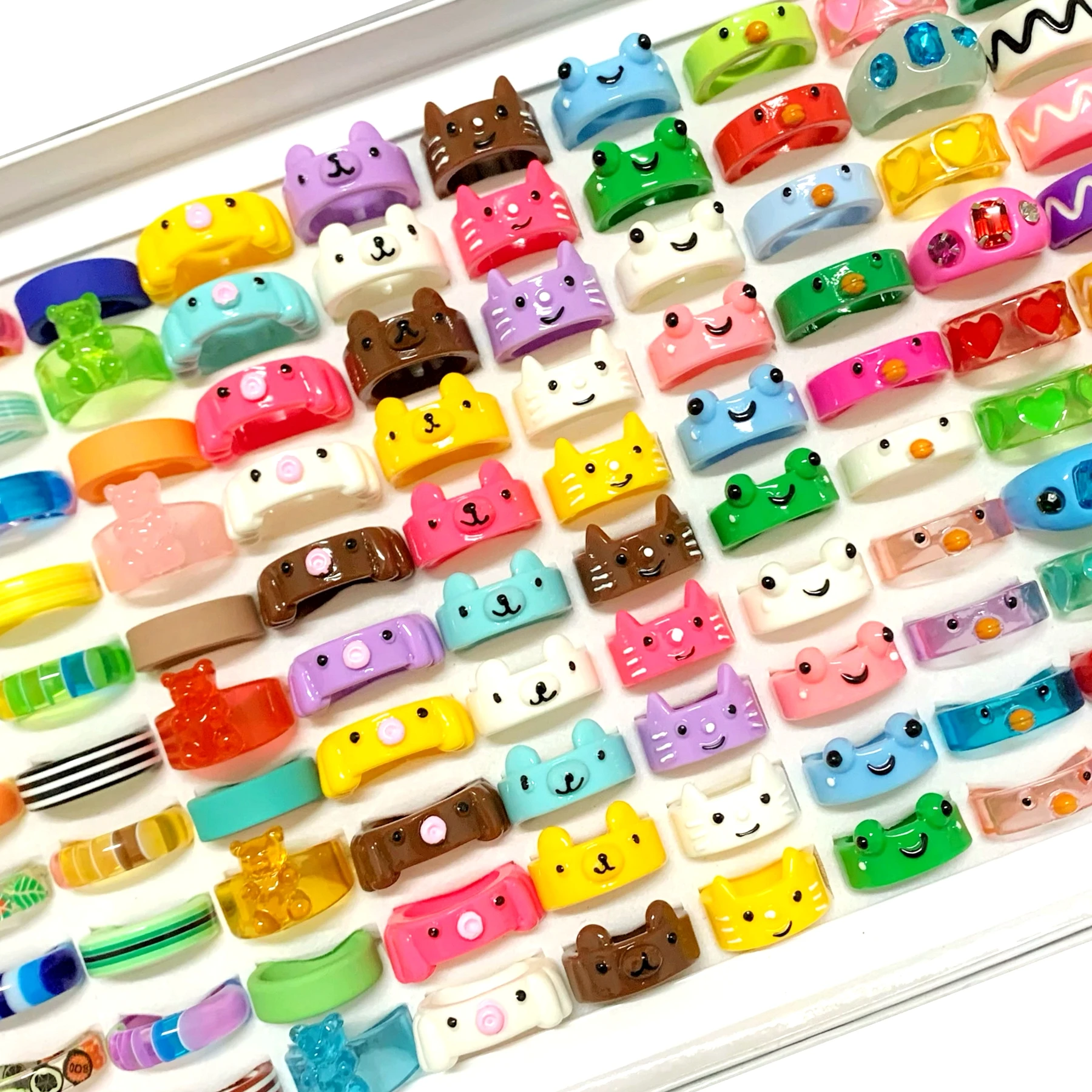 20pcs/Lot Mix Cute Animal Cartoon Crystal Resin Rings For Women Children Fashion Sweet Smile Cat Frog Charm Party Gift Jewelry