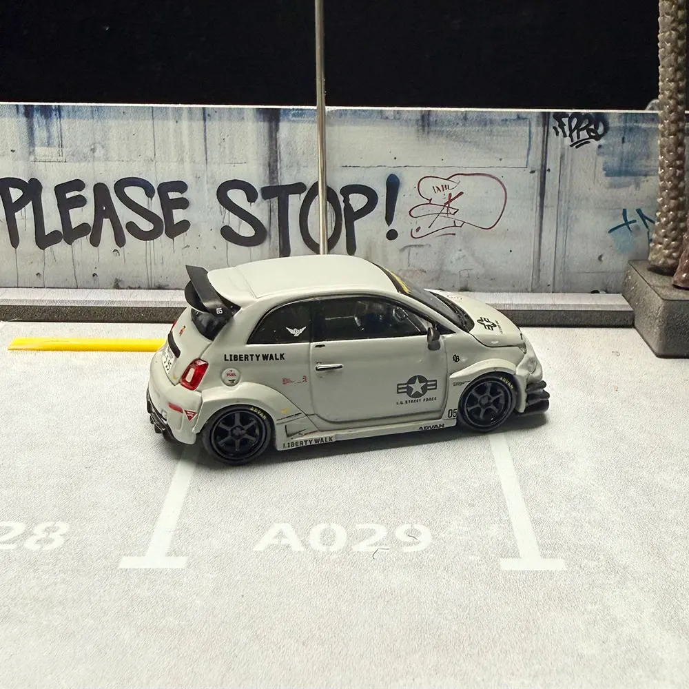 MGT 1/64 LB-WORKS X Abas Works ABARTH 595 Legierungs-Druckguss-Modellauto Sammlerstück Spielzeugfahrzeug Geschenk (Ohne Verpackung) – Detail 12