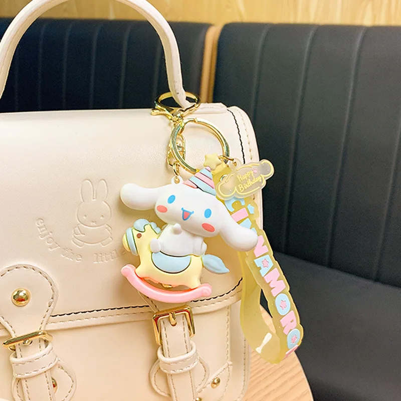 Miniso الإبداعية الكرتون سانريو كبير الأذن الكلب المفاتيح الإناث زوجين حقيبة السيارة المفاتيح قلادة قلادة هدية صغيرة