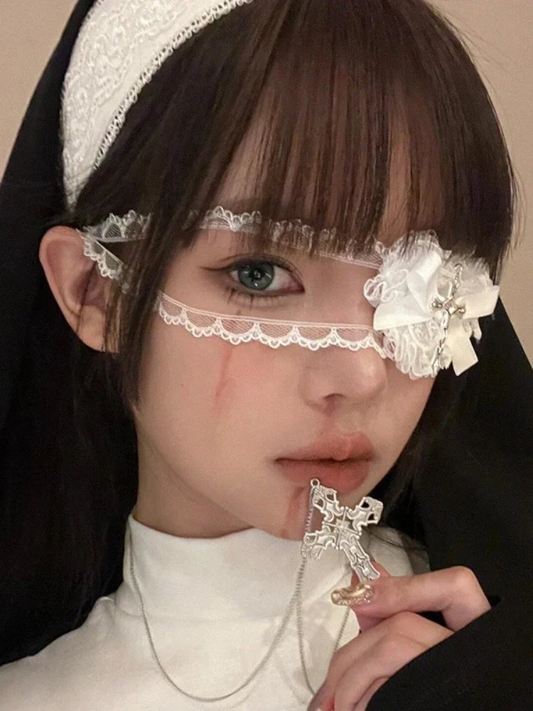 Women Sweet and Cool Black White Lace Bows Heart Cross Eye Mask Suitable for Halloween Theme Lolita Dark Gothic COS Accessories