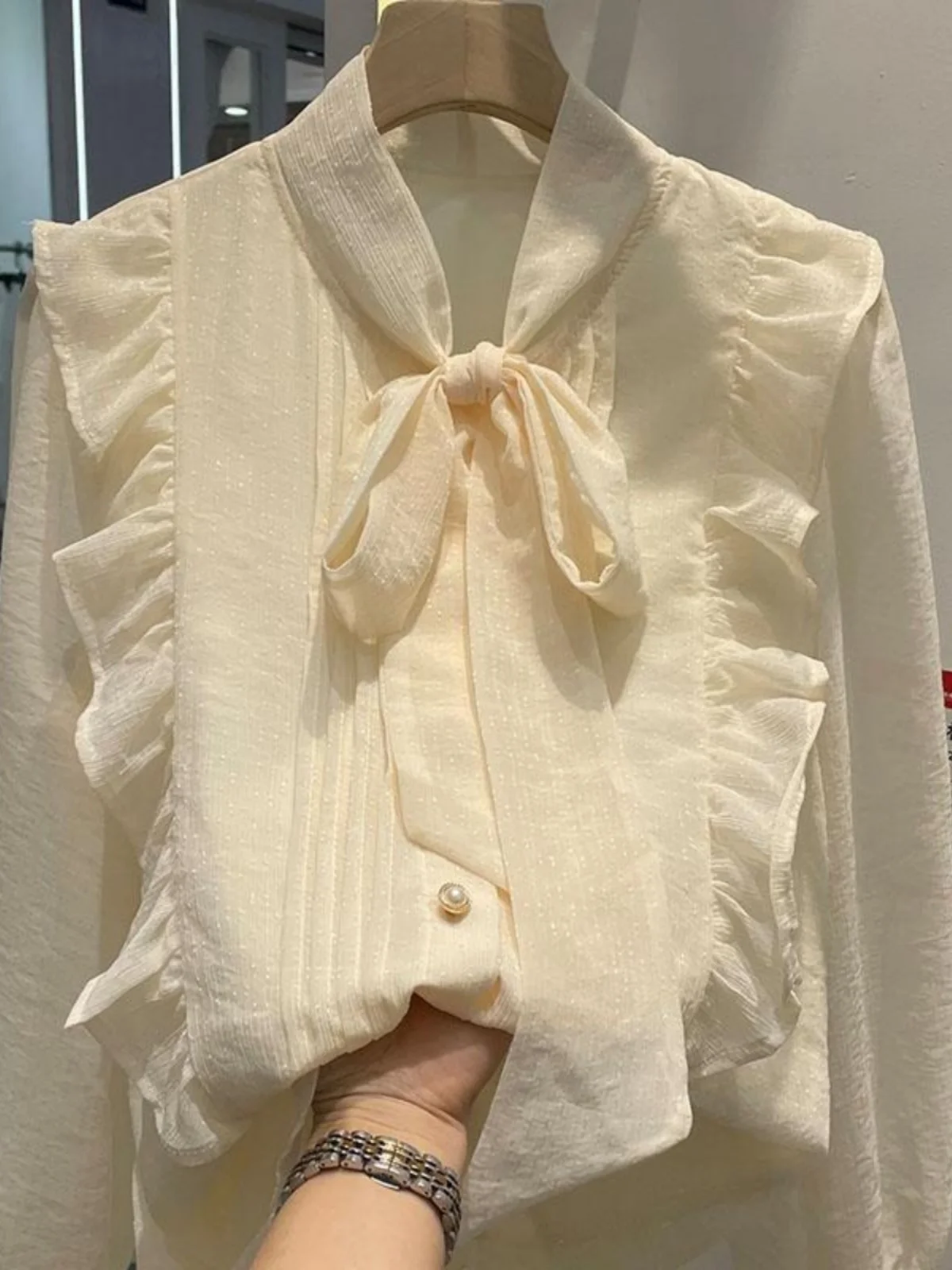 

Spring Autumn 2026 New Sle Women's Chiffon irt with Bow Design And Lace Trim Faionable ort Sve Casual Top