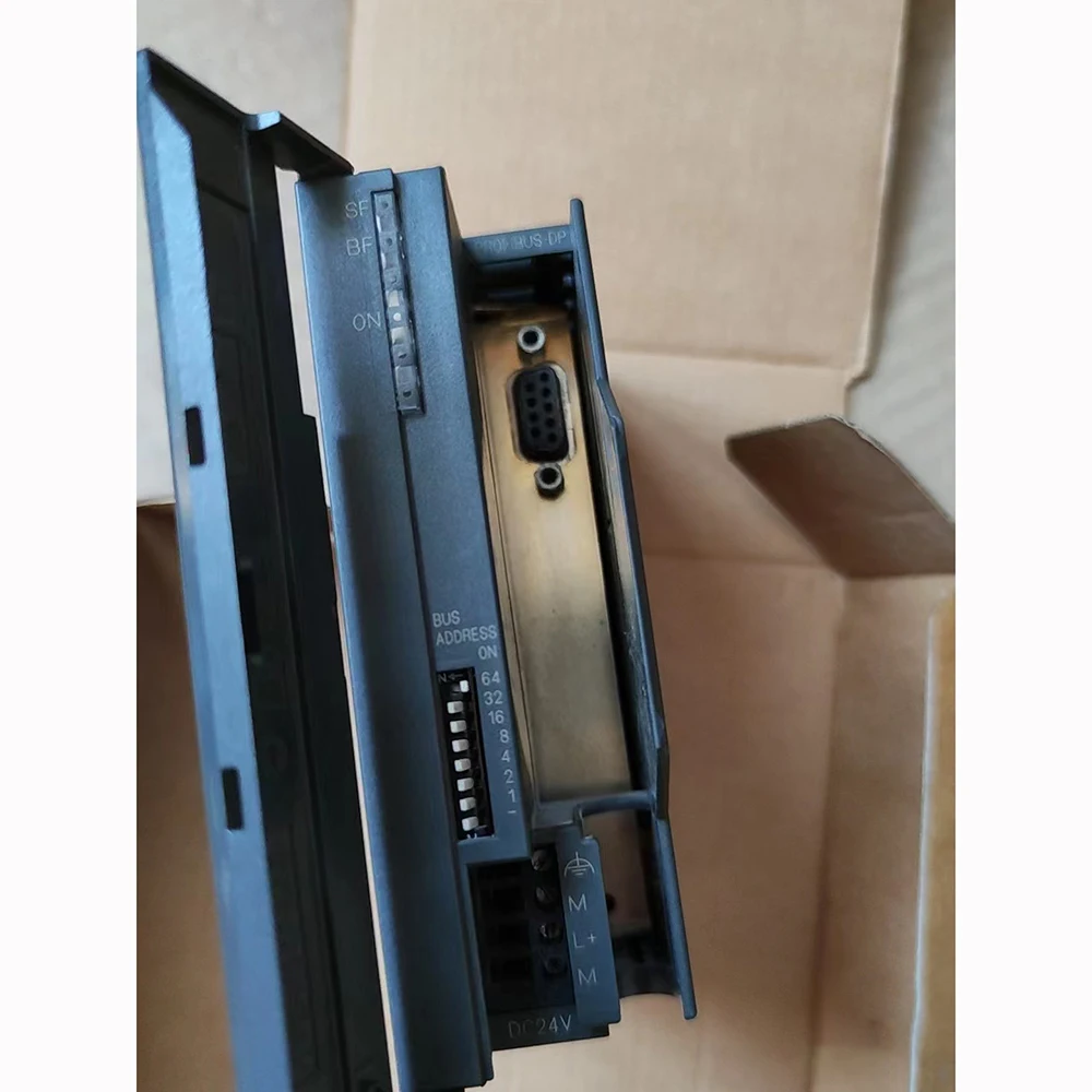 Módulo de interface 6ES7153-1AA03-0XB0