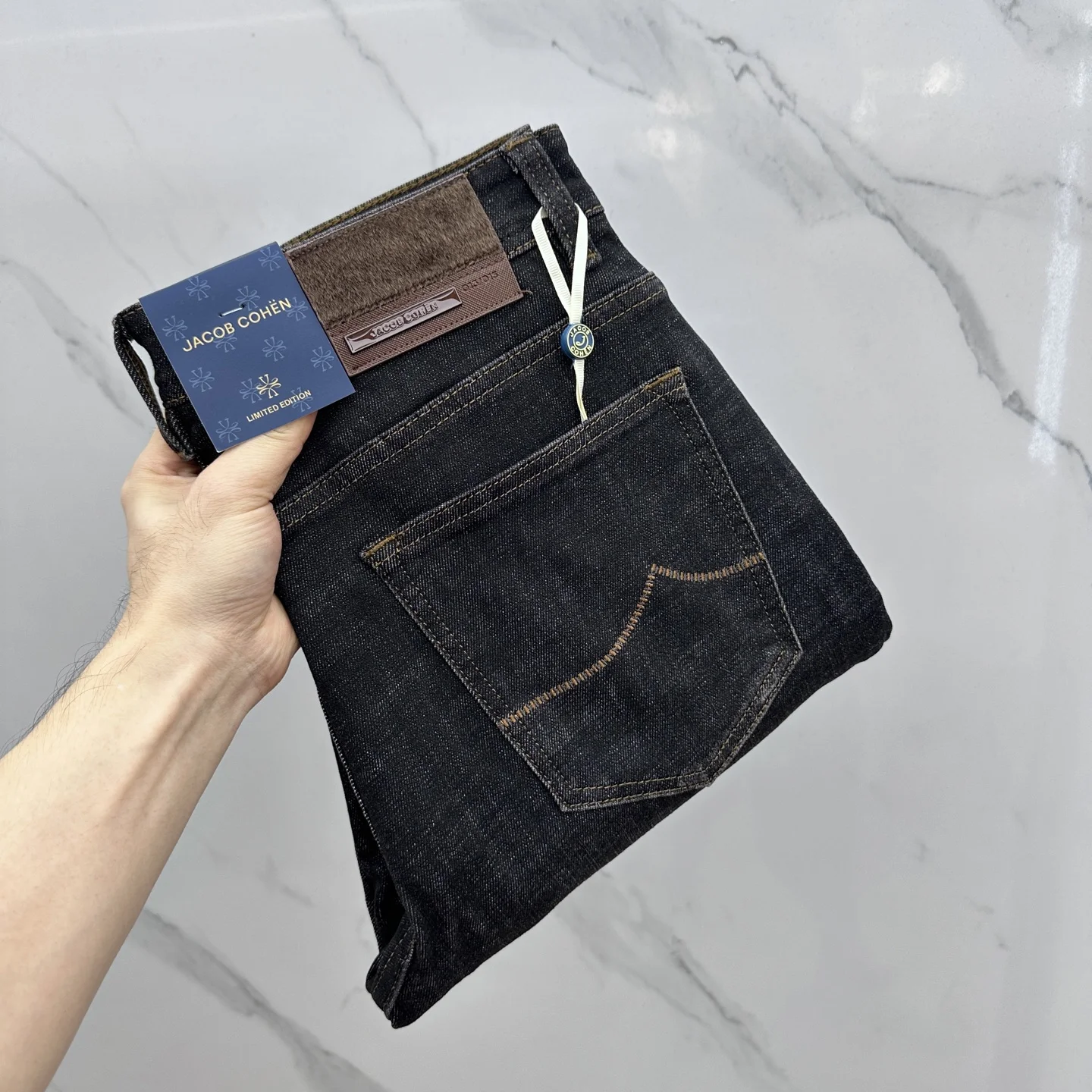 

Мужские джинсы BLLIYOSS 2025 FW, новые удобные повседневные эластичные высококачественные прямые длинные брюки, кожаная этикетка, размер 30-38, старые деньги