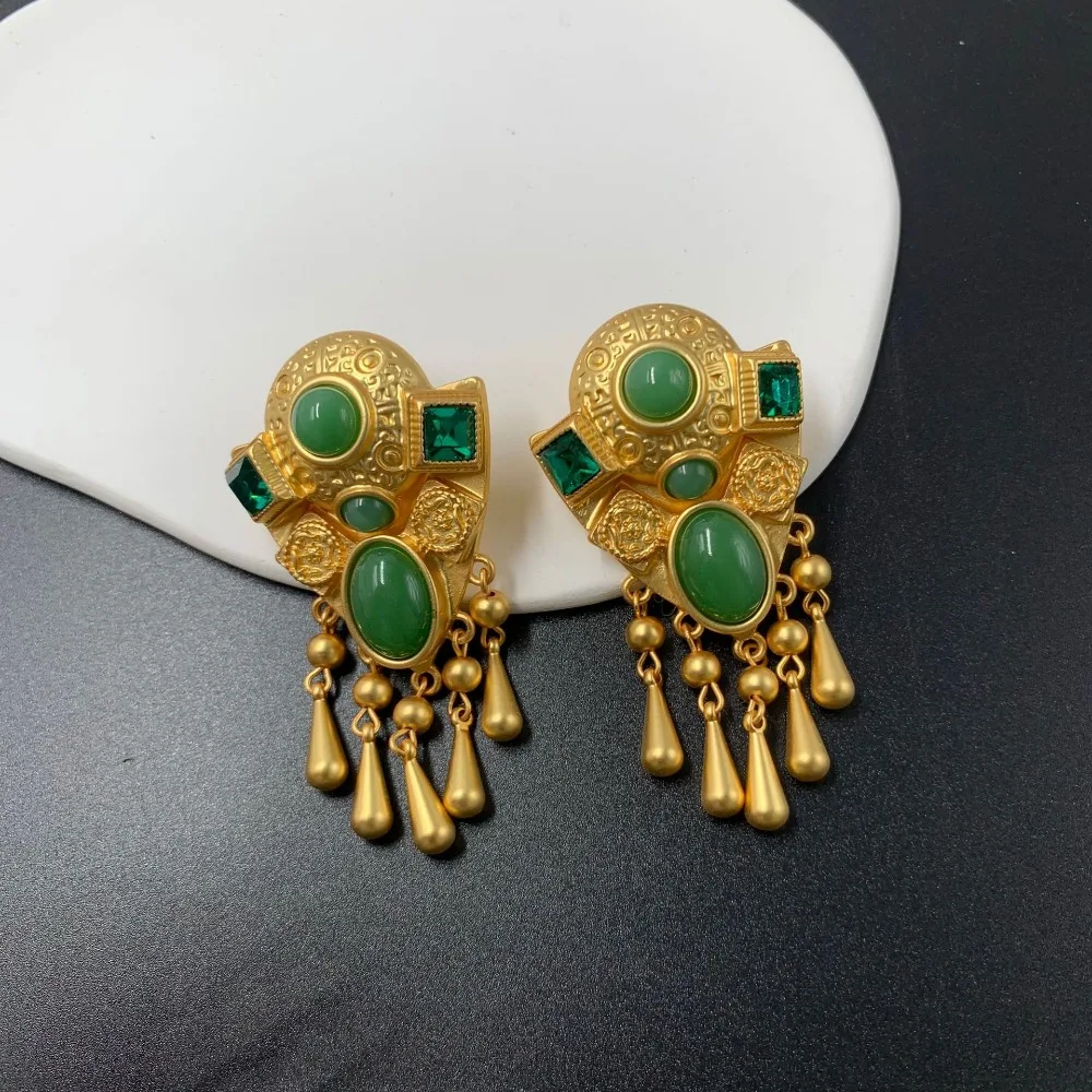 Medieval Vintage Western Style Heavy Industry Retro Palace Sense Metla Drop Tassels Exaggerated Statement Stud Earrings