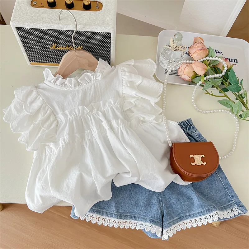 Girls Outfit Children Flutter Sleeve Lace Shirt Denim Shorts Two-Piece Set Toddler Outfit Sleeveless Shirt Thin Denim Shorts Set