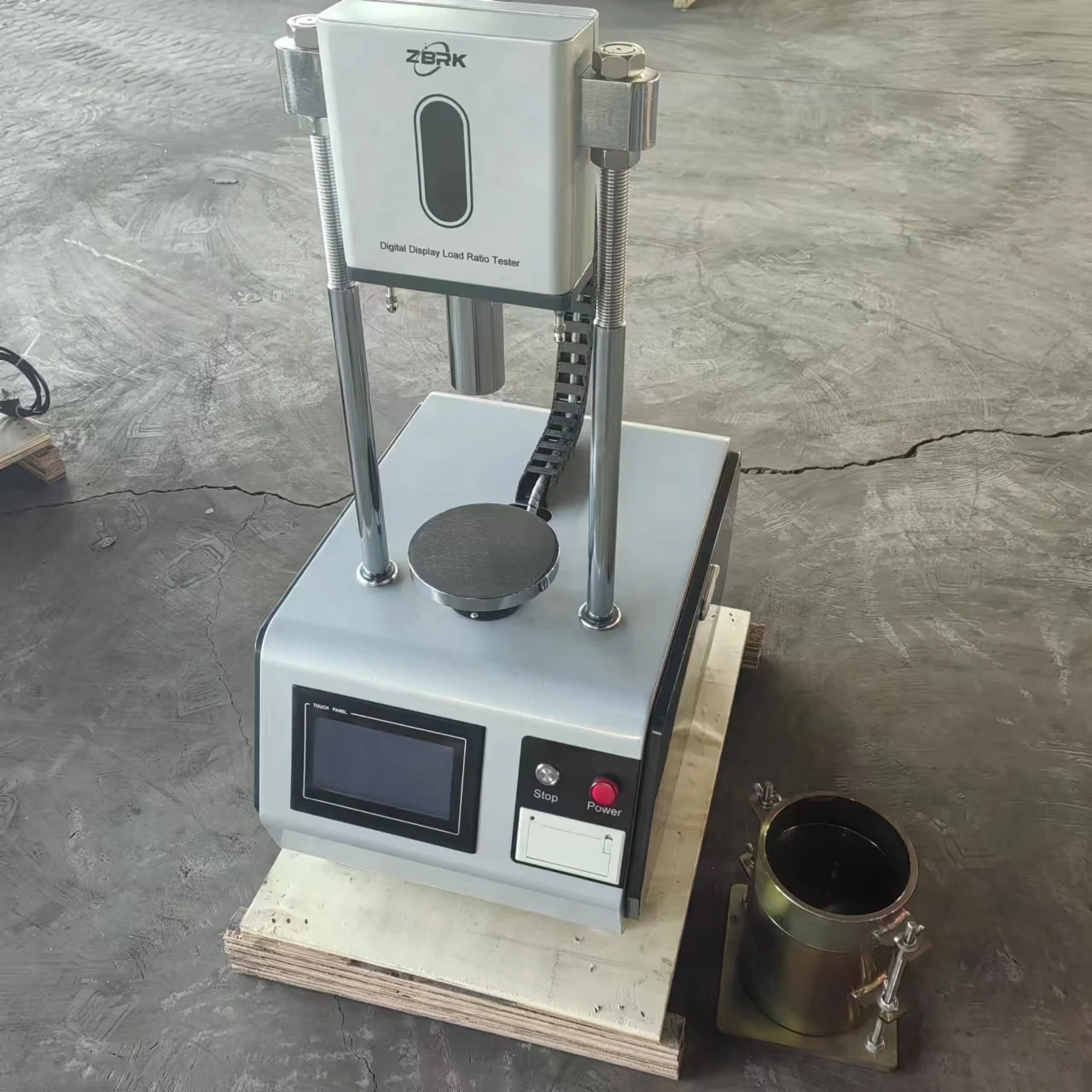 California Bearing Ratio LABORATORY CBR TEST MACHINE WITH LOAD RING