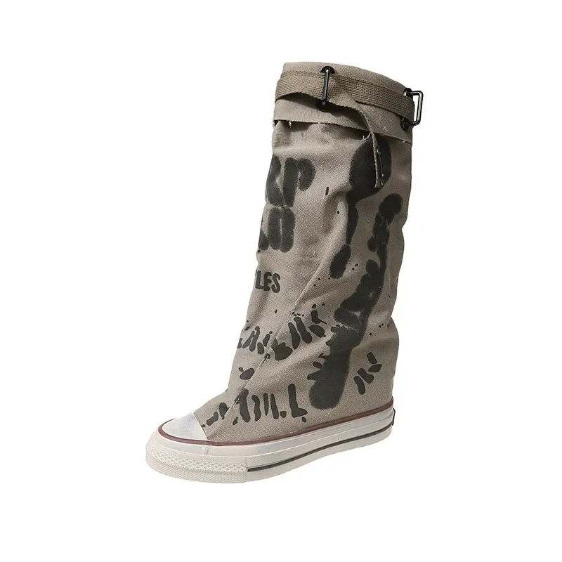 doux-et-cool-tendance-graffiti-design-sens-vieilles-chaussures-en-toile-montantes-femmes-2025-nouvelles-bottes-empilables