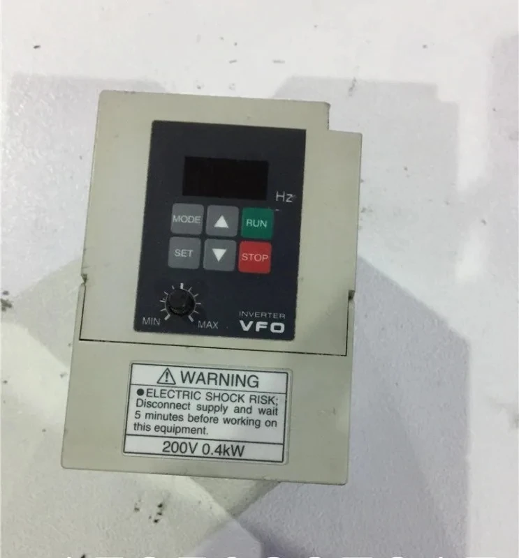 

Преобразователь частоты Eries BFV00042GK 0,4 кВт 220 В с неповрежденной функцией и хорошим качеством