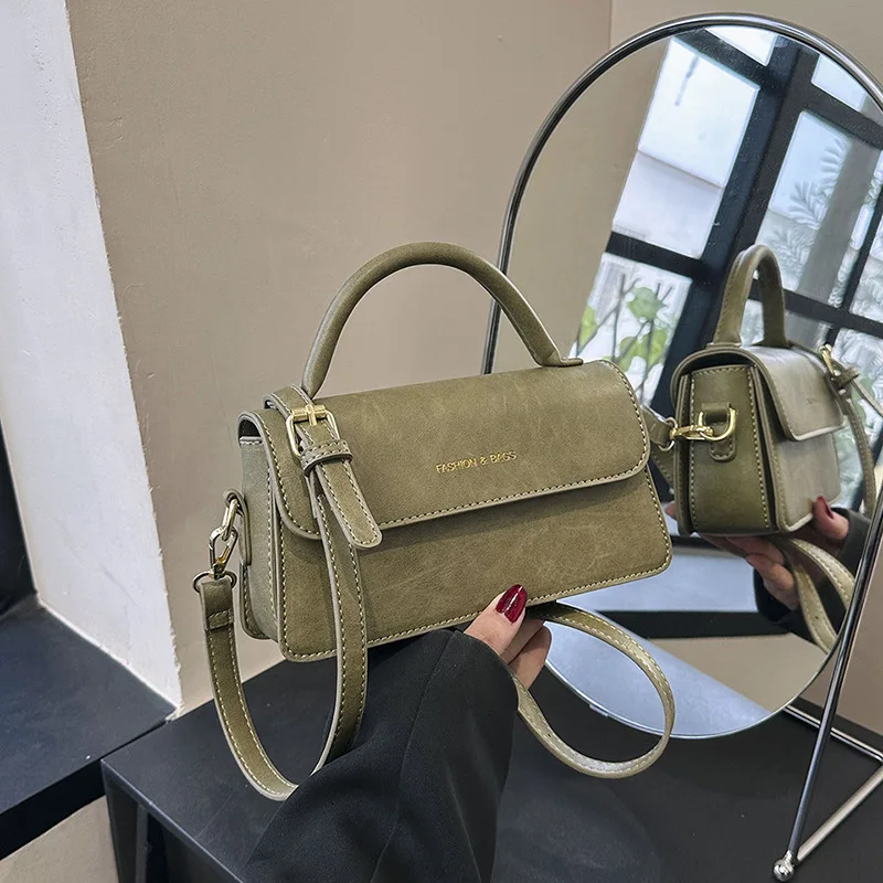 Retro Shoulder Bag Women's New Women's Underarm Bag Advanced Sense Small Square Bag Western Style Simple Crossbody Bag Bag