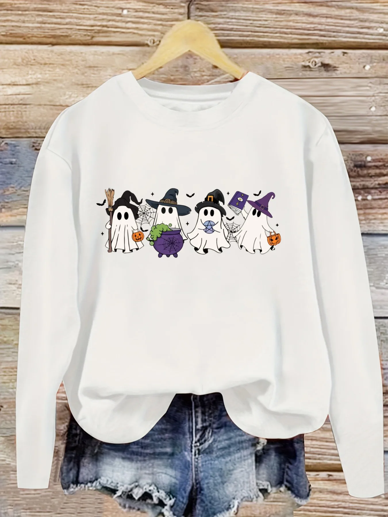 Women's Casual Long Sleeve Crew Neck T-Shirt Cute Halloween Ghosts Witch Print Design, Round Neck Women's Clothing, Machine Washable, Slightly Elastic, Loose Fit, Spring Autumn Winter Women's T-Shirt, Halloween Costume Outfit view 5