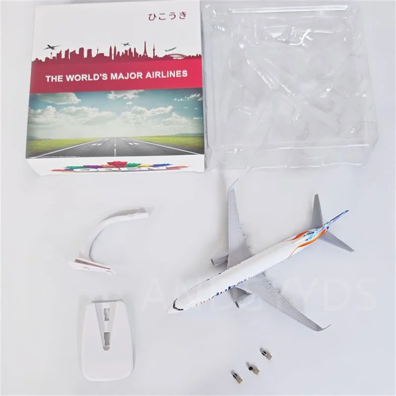 1:400 مقياس الطائرات المعدنية B737 دبي نموذج طائرات الخطوط الجوية 20 سنتيمتر دييكاست طائرة لعب ألعاب أطفال هدايا مصغرة الديكور