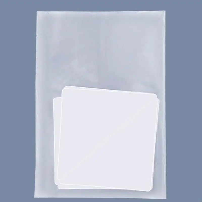 칼라는 대부분의 경우 신뢰할 수있는 칼라 리테이너에 감동을주기 위해 드레스를 유지합니다.