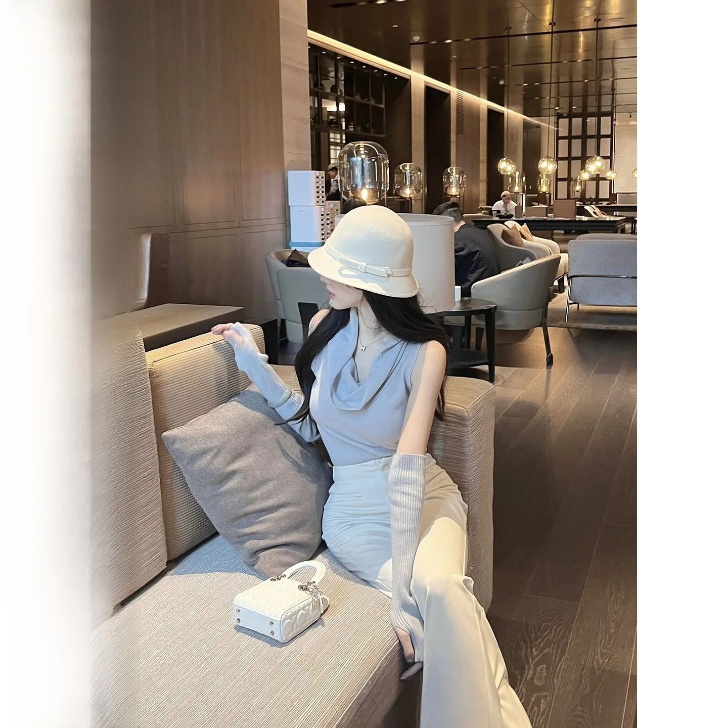 

CCZEE Roman Holiday Full Wool Slimming Design Unique Vintage Sexy T-irt Women's Knittedwear Long Sve Regular Fit