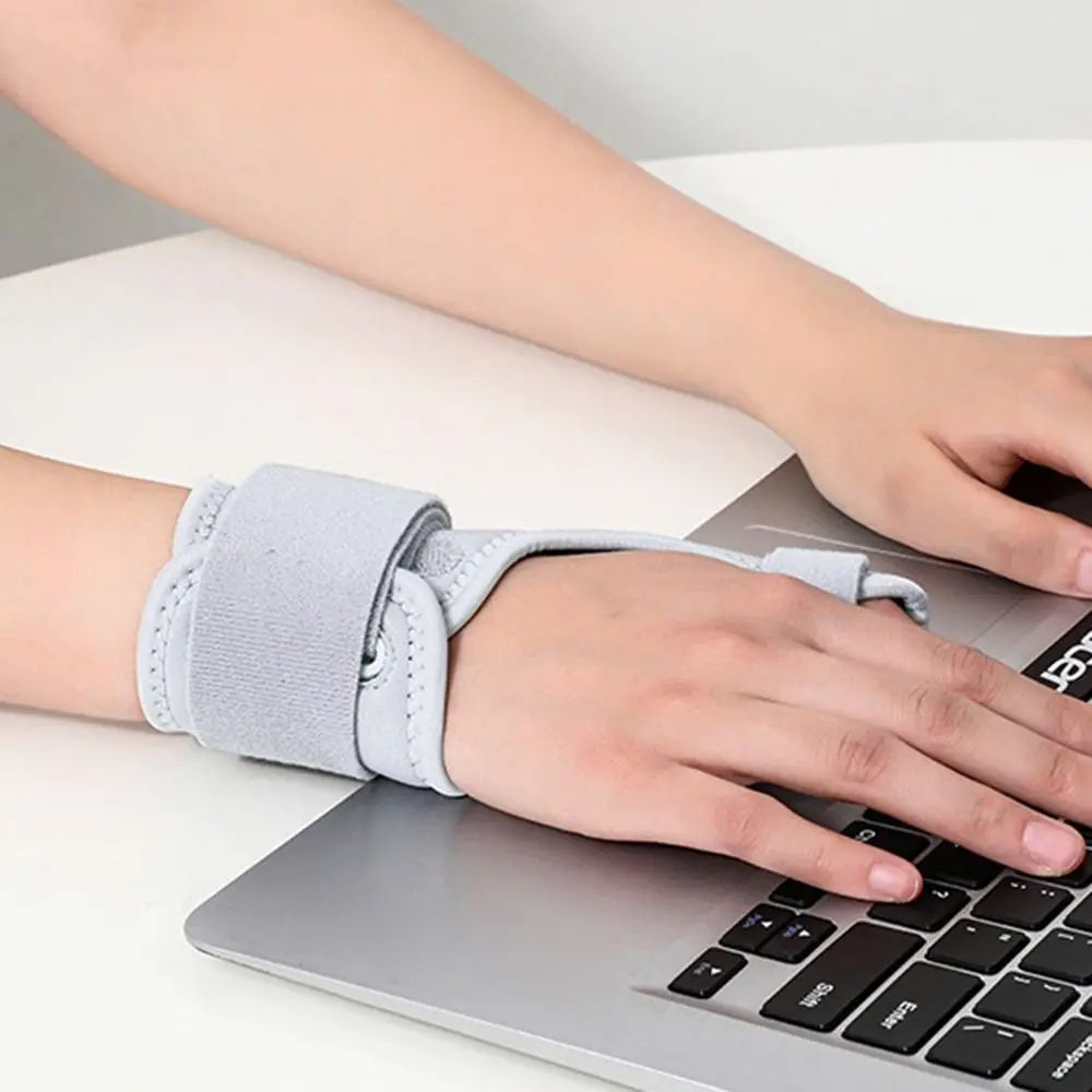 

Металлический регулируемый фиксатор для пальцев, легкий, дышащий, для офиса, защитный браслет для запястья, подходит для правой/левой руки, не деформируется