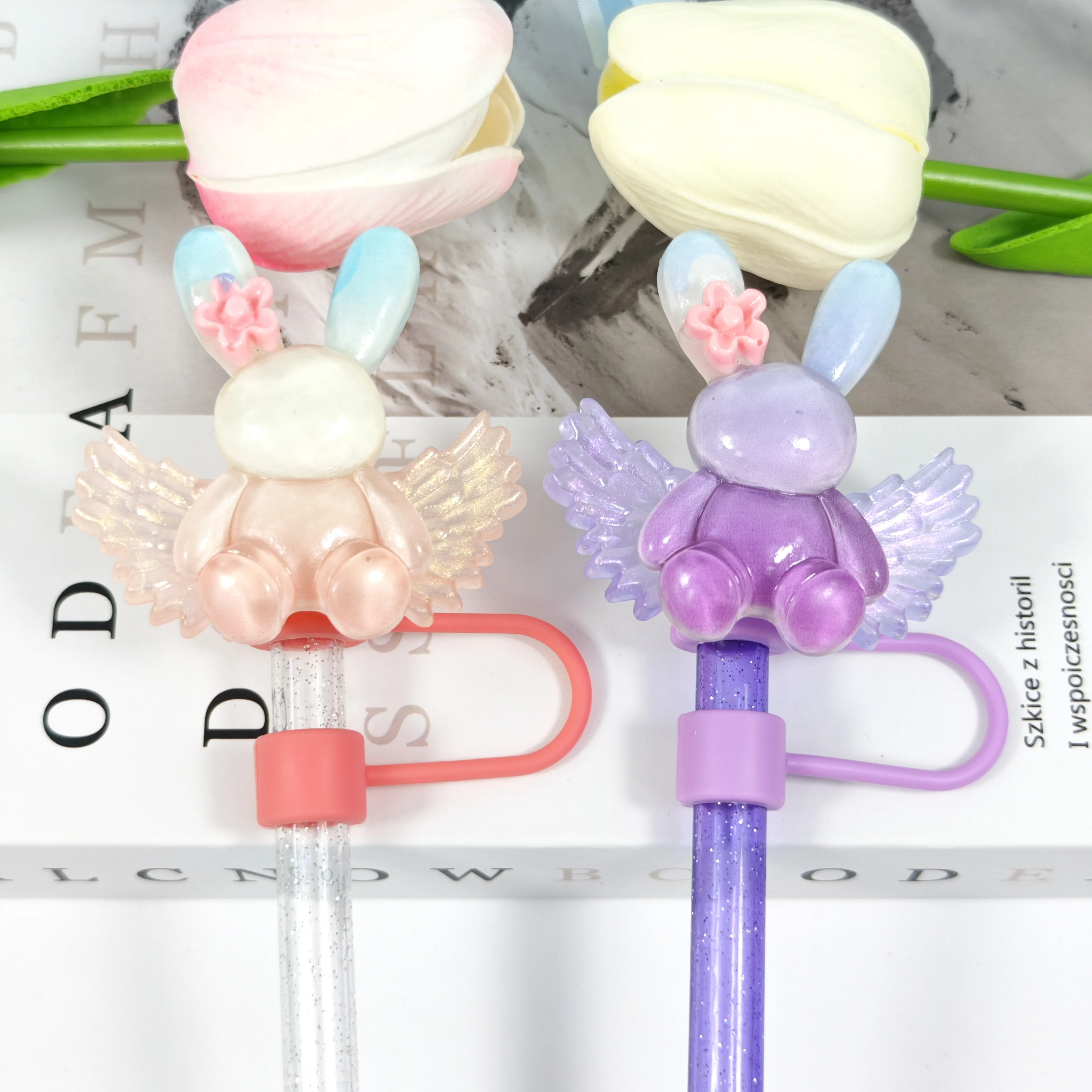 Neue Farbverlaufsfarbe Rabbit Angel Wing Series Strohabdeckung Staubkappe