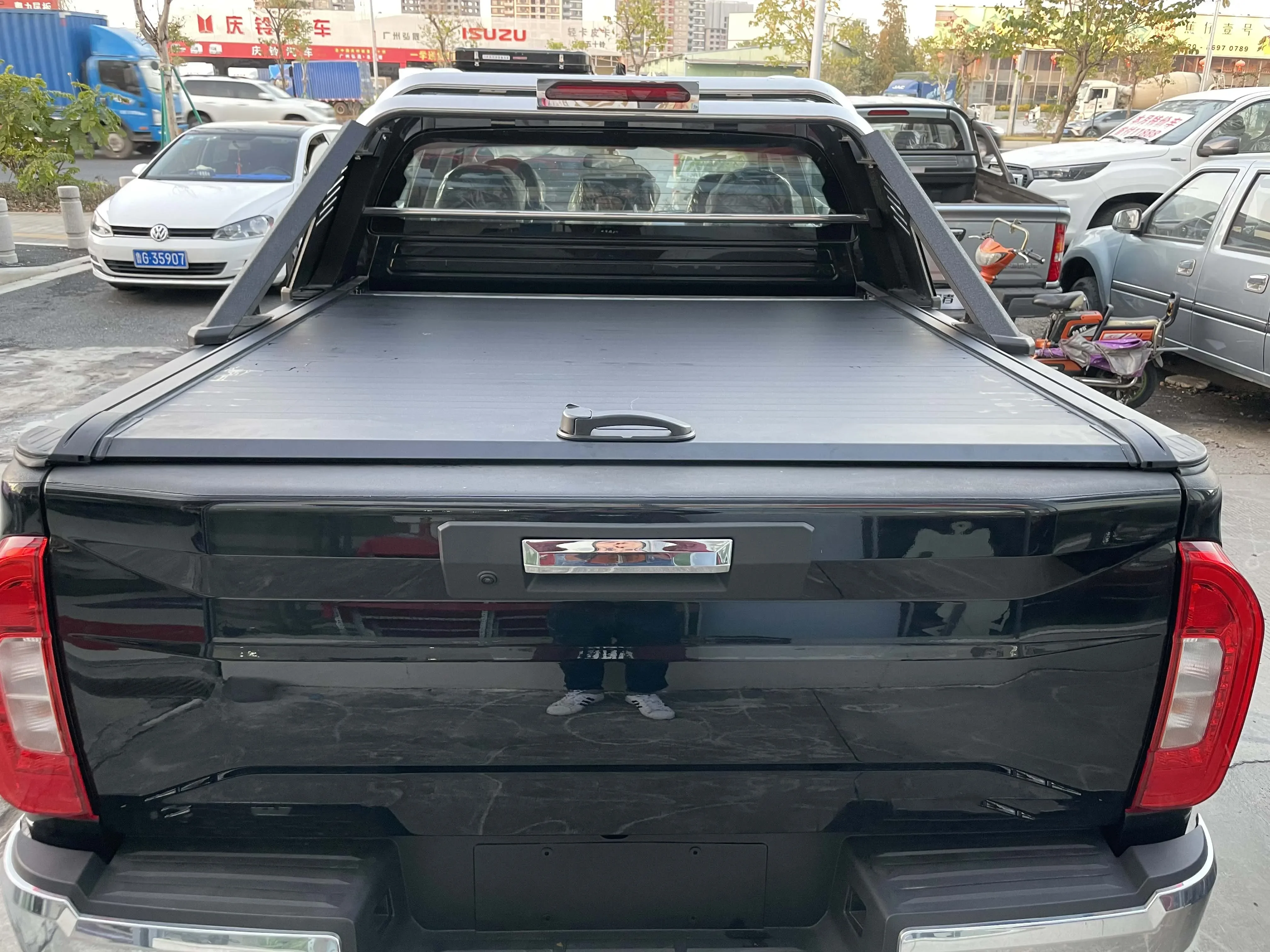 Cubierta de tonneau rodante retráctil impermeable de aleación de aluminio para cama de camioneta