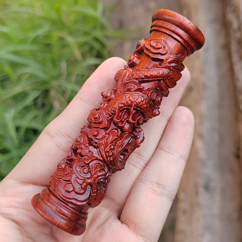 Holzgeschnitzter Drachen-Säulen-Ornament, handgefertigt im orientalischen klassischen Stil, geeignet als Geschenk zur Schulanfangszeit, zur Bürodekoration, für Feiertagsdekorationen, Weihnachtsgeschenke, für das Wohnzimmer, zur Innenraumgestaltung und als Tischdekoration. – Detail 2