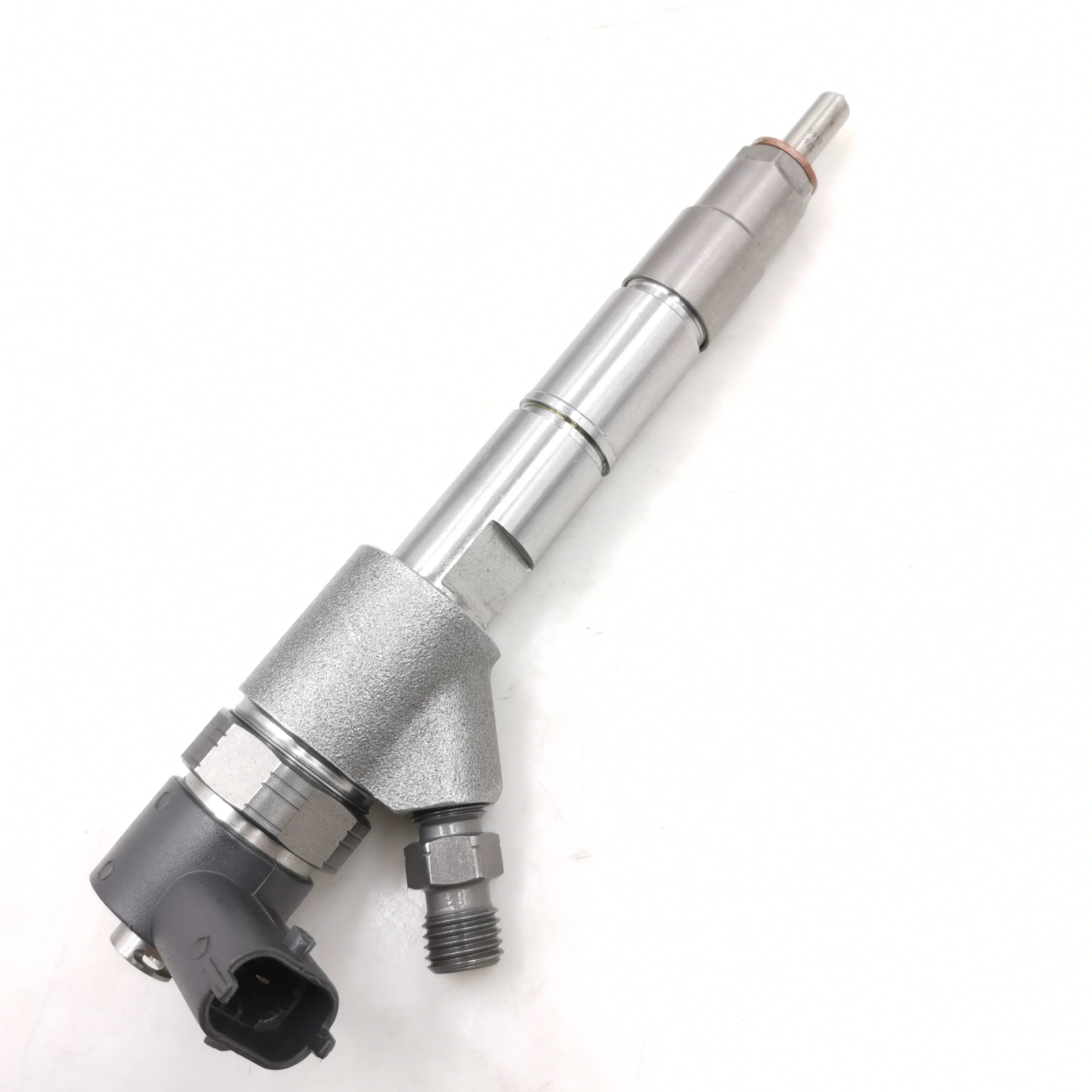 0445110661 Factory Outlet Diesel Fuel Injector 0445110661 32R61-00020 DLLA134P2466 F00VC01315 For D06FR Engine And SY245