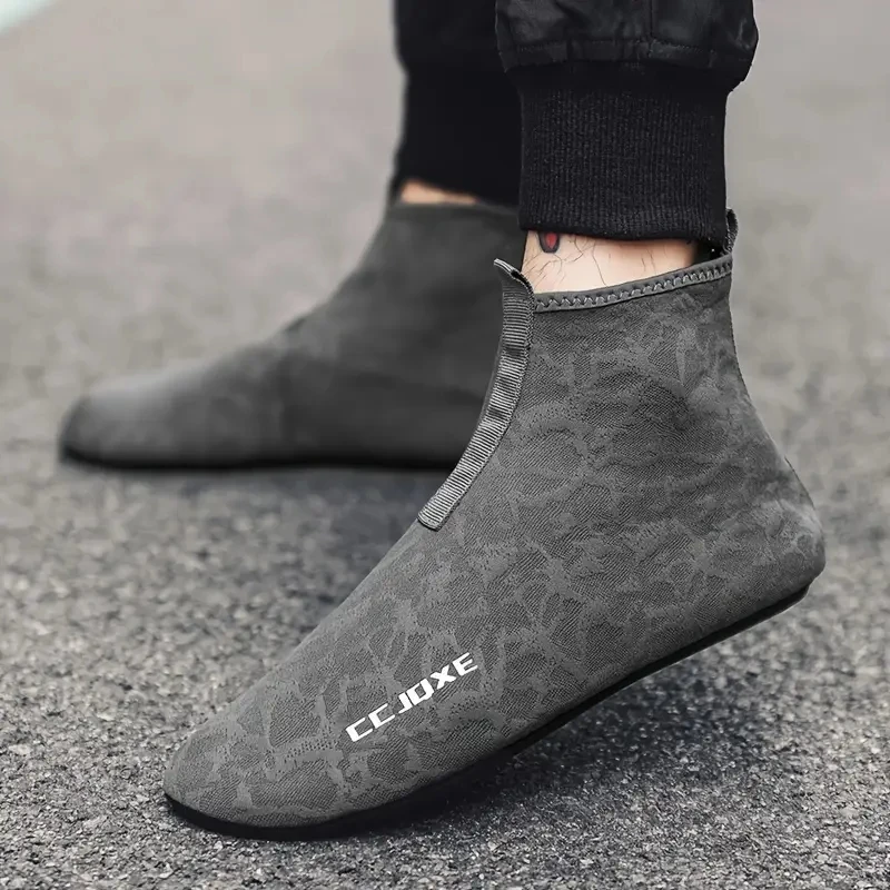 Spring and Summer Men's Loafers One-Piece Lazy Sneakers for Comfort and Convenience