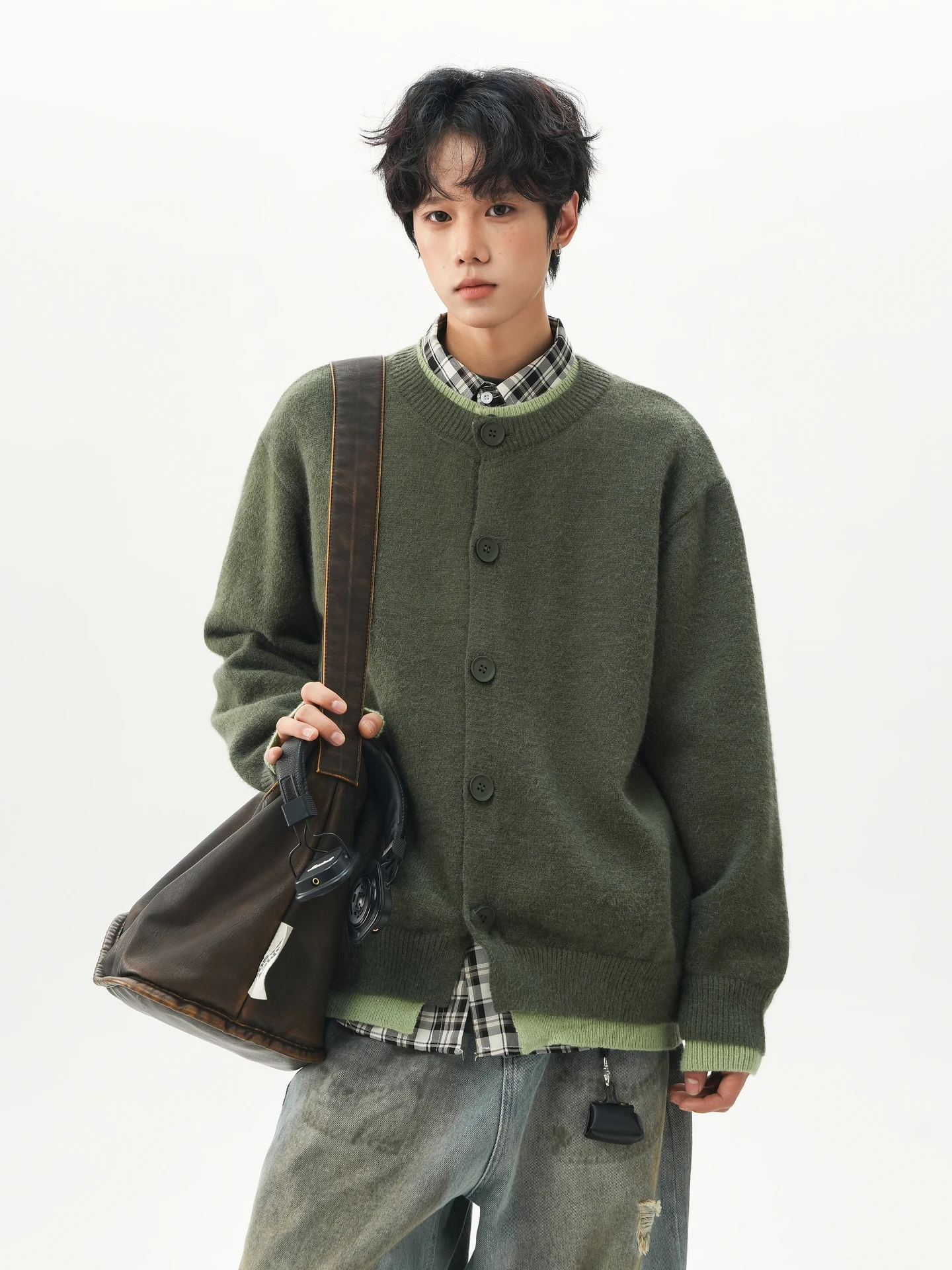 

Мужской вязаный кардиган на осень-зиму, свободного кроя, с эффектом двухслойности, повседневный, для пар, модный бренд, удобный крой